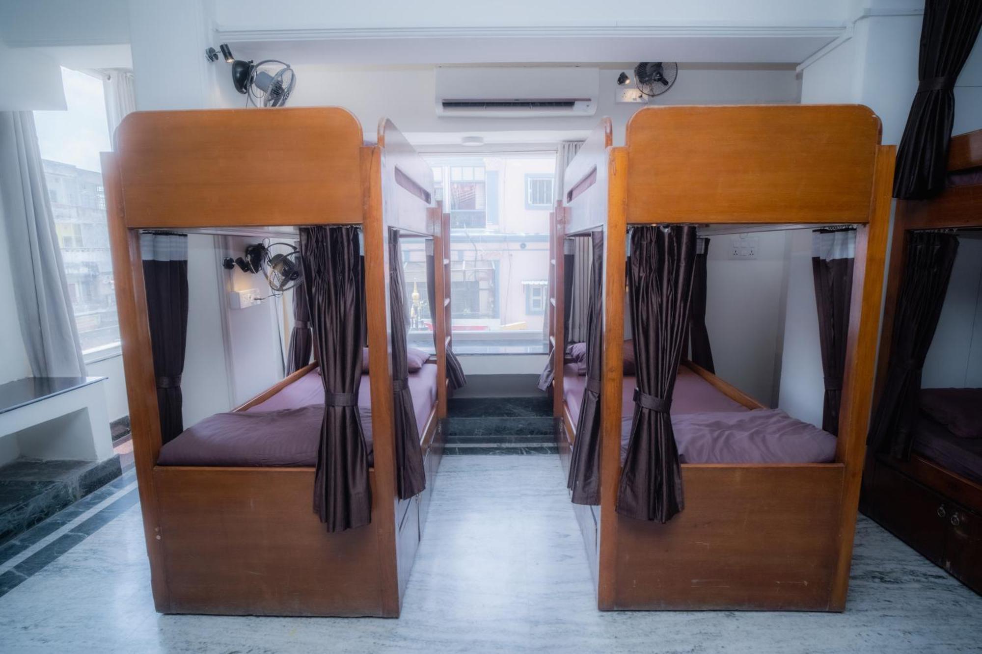 Pearl Courtyard Dormitory Váránaszi Kültér fotó